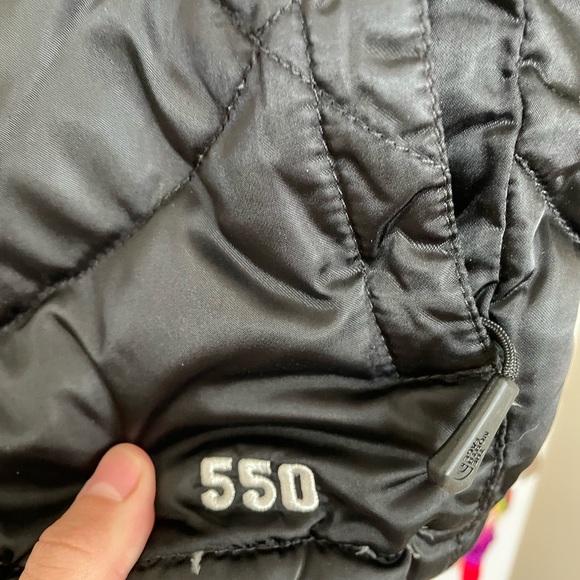 The North Face Women's Black Outerwear - Picture 3 of 4